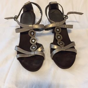 Bandolino bronze strappy Heels